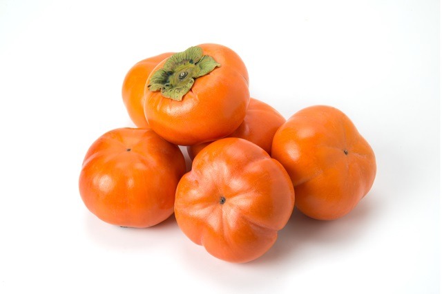 果型扁平四方的次郎甜柿